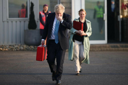 UK&rsquo;s Johnson says pressure could be applied to Putin&rsquo;s gold reserves