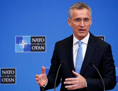 NATO head tells Russia it cannot win nuclear war