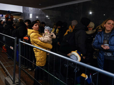 US to welcome up to 100,000 Ukrainians fleeing war