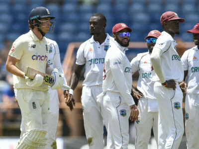 Mayers&rsquo; double strike puts Windies on front foot in Test series decider