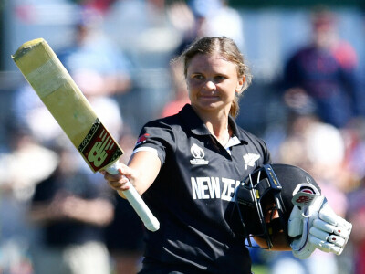 'Bittersweet' as New Zealand beat Pakistan but exit World Cup