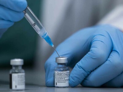 US authorizes fourth Covid shot for over 50s
