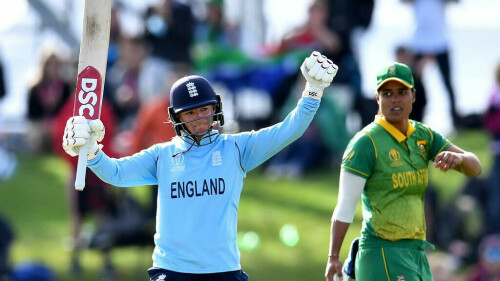 England&rsquo;s Wyatt, Ecclestone set up World Cup final with Australia