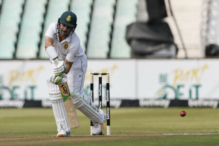 Elgar hits half-century as South Africa start well against Bangladesh
