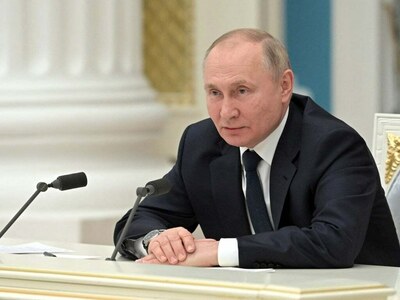 Putin warns against imposing no-fly zone over Ukraine