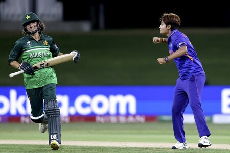 Vastrakar, Rana record stand sees India overwhelm Pakistan