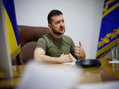 Ukraine prepared to discuss neutrality status, Zelenskiy tells Russian journalists