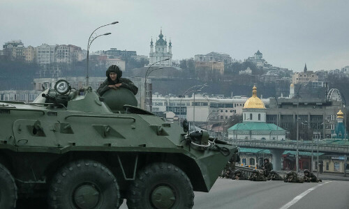 Pentagon commits extra $300 million in security aid to Ukraine