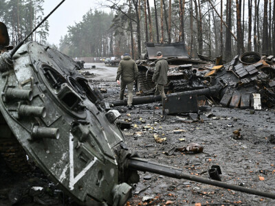 Ukraine faces big battles in eastern and southern regions, says senior official