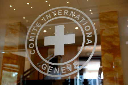 Red Cross team &lsquo;released&rsquo; after being blocked on way to Mariupol: Ukrainian deputy PM