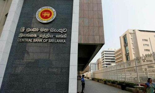 Sri Lanka slaps travel ban on former central bank chief