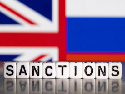 UK imposes largest ever asset freeze on two Abramovich associates