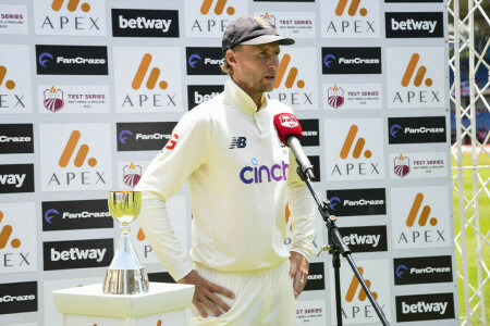 Root steps down as England test captain