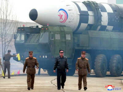 North Korea tests new weapons system to improve &lsquo;tactical nukes&rsquo;