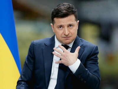 Zelensky says invited Macron to see evidence of &lsquo;genocide&rsquo; in Ukraine