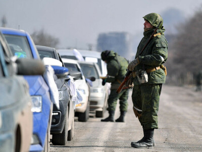 Ukraine says evacuation corridor agreed for Mariupol