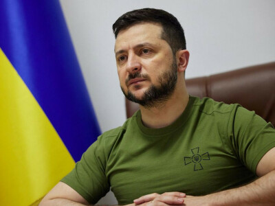 Ukraine&rsquo;s Zelenskiy urges world to send more heavy weapons