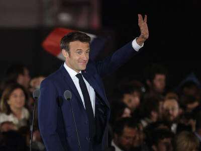 Macron seeks to heal French divisions after re-election