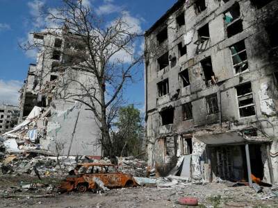 Russian rockets hit Kyiv as UN chief visits, but besieged Mariupol main target