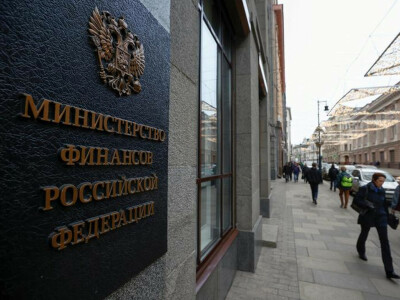Russia says paid foreign debt in dollars amid default fears