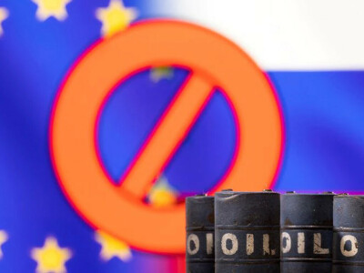 EU targets Russian oil, banks as Moscow&rsquo;s ally Belarus stages army drills