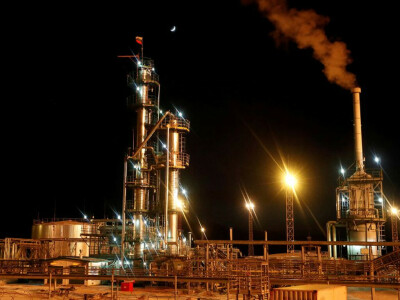 Oil jumps 4% as EU proposes ban on Russian oil