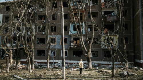 UN sends new Mariupol convoy to rescue civilians from &lsquo;bleak hell&rsquo;