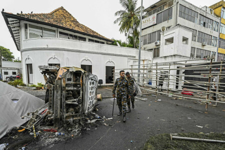 Sri Lanka orders &lsquo;offensive&rsquo; to contain riots