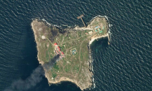 UK says fight continues between Russian, Ukrainian forces at Snake Island