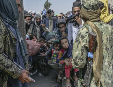 Civilians flee fighting in Afghanistan's Panjshir Valley
