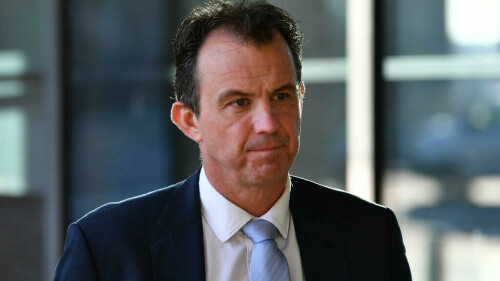England cricket chief executive to step down as part of shake-up