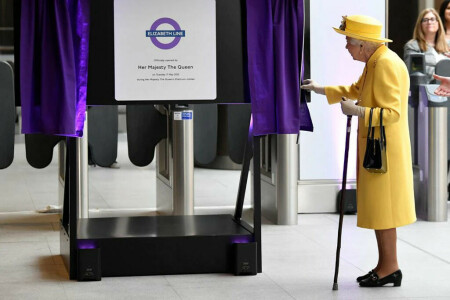 Britain&rsquo;s Queen Elizabeth attends opening of London Tube line