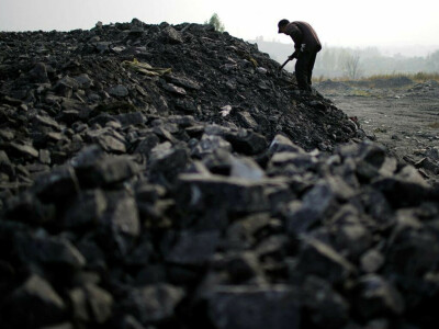 India warns of fuel-supply cuts to utilities if coal imports delayed