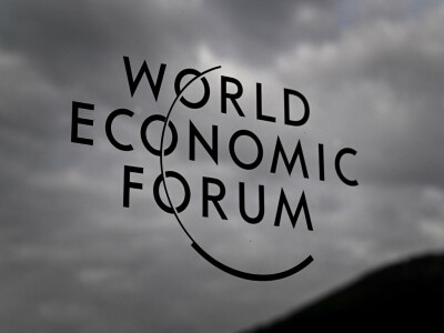 Economic outlook has &lsquo;darkened&rsquo;, business and government leaders warn in Davos