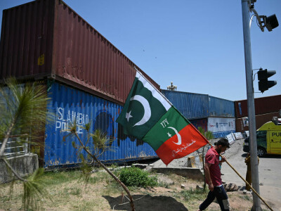 Pakistan police arrest 'hundreds' ahead of PTI rally