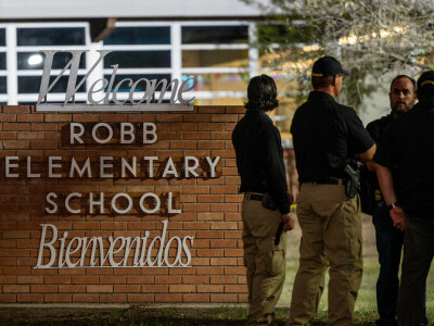 Gunman kills 19 children at Texas elementary school