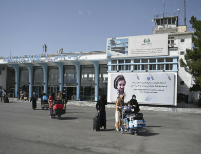 UAE wins contract to operate Afghan airport ground services