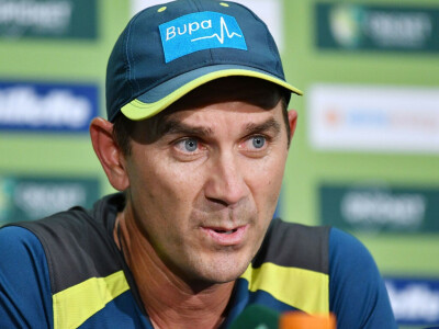 Angry Langer blames &lsquo;politics&rsquo; for quitting as Australia coach