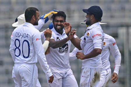 Sri Lanka thrash Bangladesh in second Test, win series