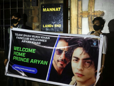 Bollywood superstar Khan&rsquo;s son cleared in high-profile drugs case