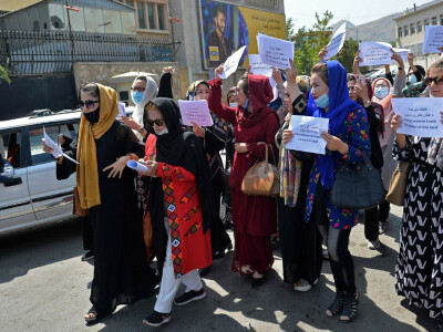 Afghan women demand education and work at Kabul protest