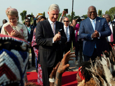 Belgian king returns mask to Congo in symbolic gesture of restitution
