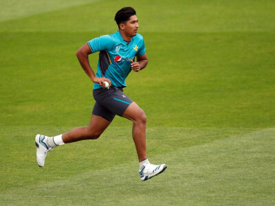 Pakistan&rsquo;s Hasnain cleared to bowl again after remodelling action