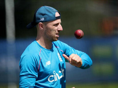 Leach retains England place for 2nd Test against New Zealand