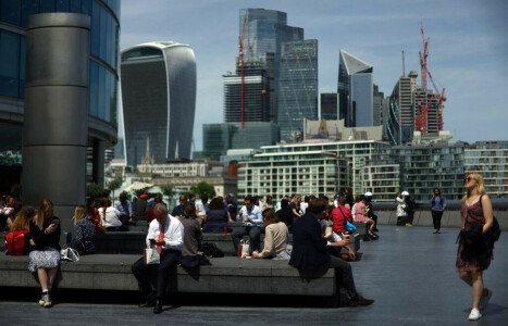 Global investment banking faces tougher times after blockbuster year