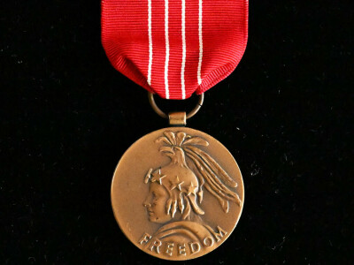 Mobster&rsquo;s WWII Medal of Freedom going under the hammer