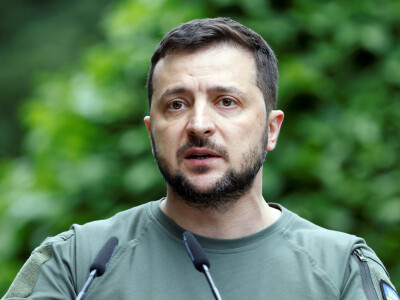 Zelensky pays first visit to south Ukraine&rsquo;s war-damaged Mykolaiv