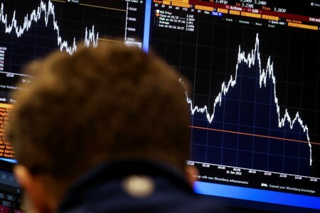 Valuations give investors pause in buying beaten-up U.S. stocks