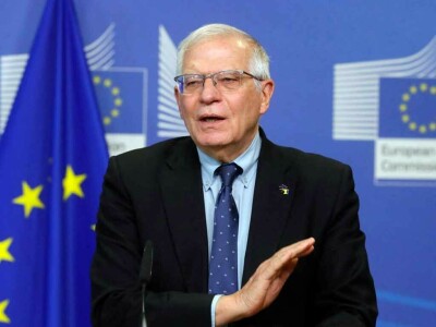 Russia putting world in danger of famine, warns EU