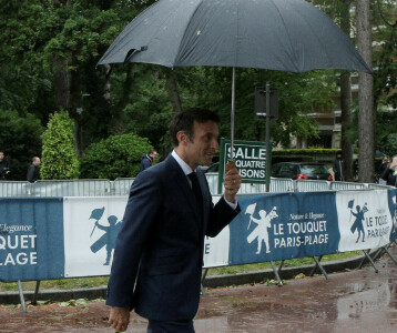 Macron allies seek to find majority after France poll blow